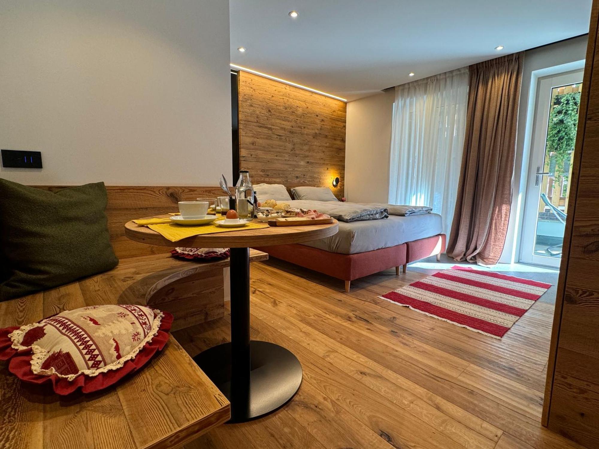 Hotel Lisa Da Pent à Canazei Extérieur photo